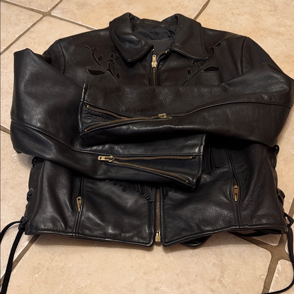 Brandy Melville Black Leather Jacket with Fringe - Picture 11 of 15